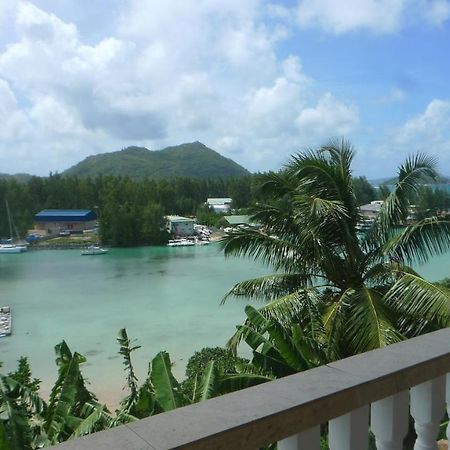 Belle Rose Vue Guest House เบเซนต์แอนน์ ภายนอก รูปภาพ
