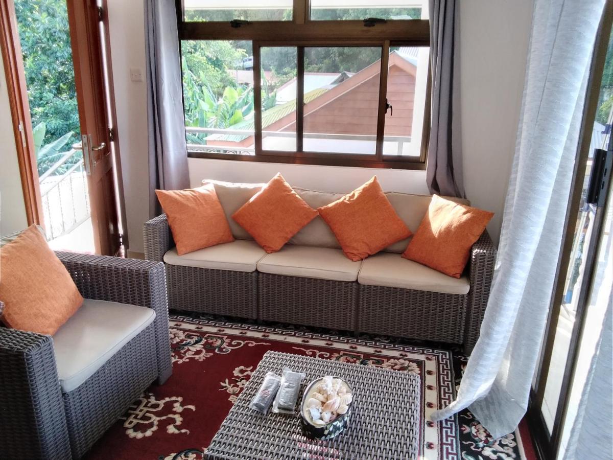 Belle Rose Vue Guest House เบเซนต์แอนน์ ภายนอก รูปภาพ